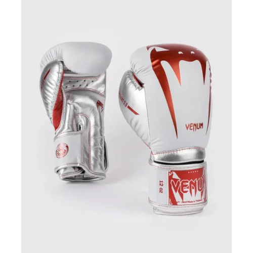 Venum Giant 3.0 bokshandschoenen rood zilver